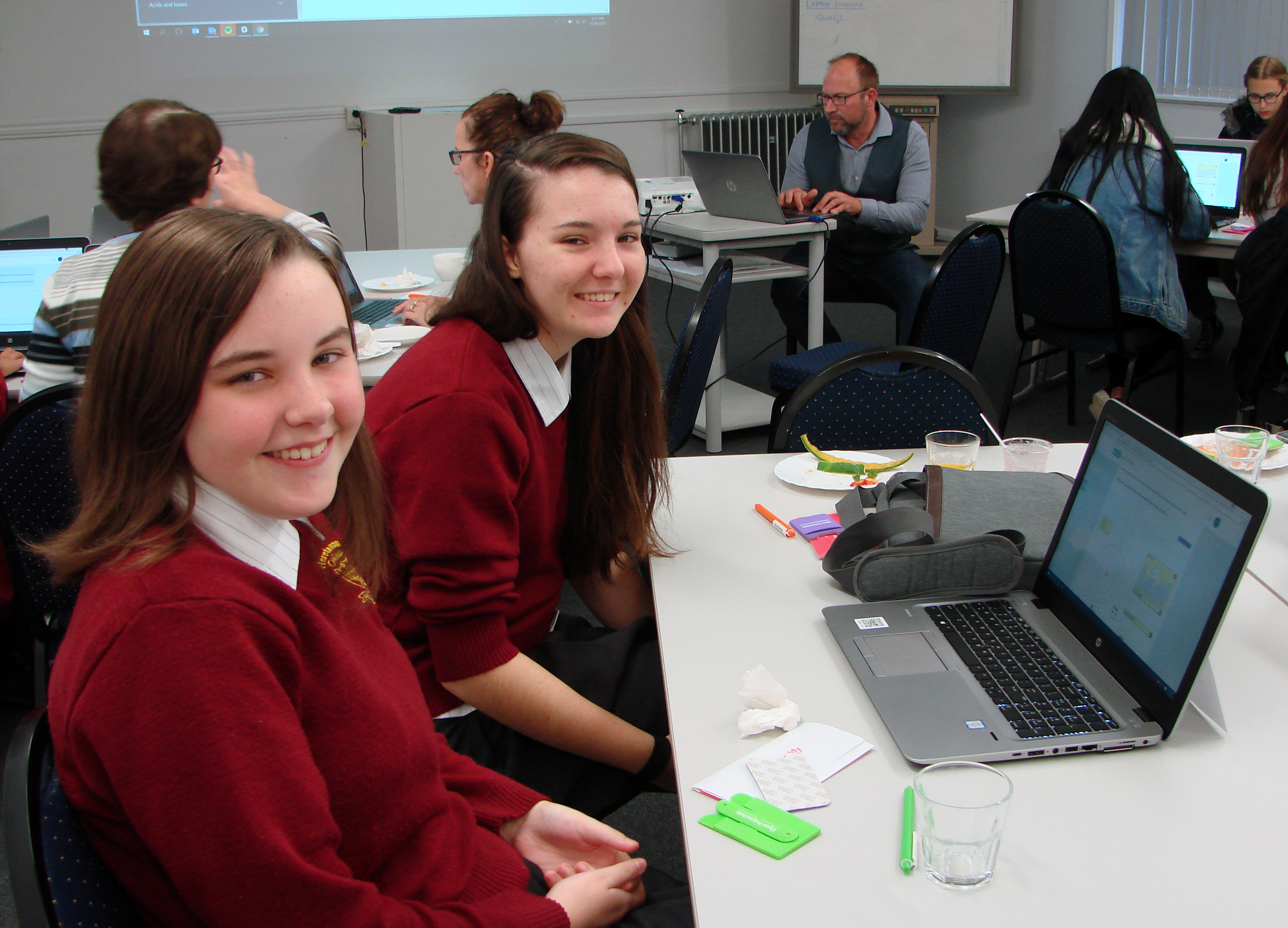 Heretaunga students enjoying Open Polytechnic STEMM event